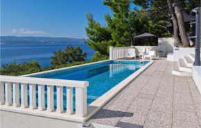 Beautiful apartment in Lokva Rogoznica with WiFi, Heated swimming pool and 2 Bedrooms